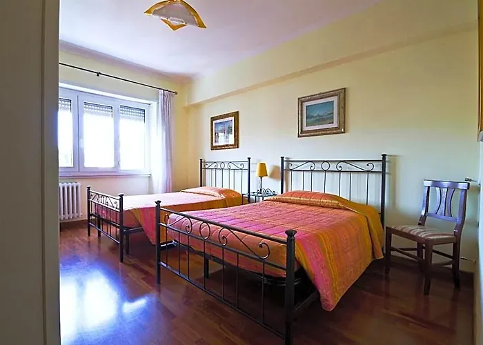 Appia Davila25 Couette-café 4*